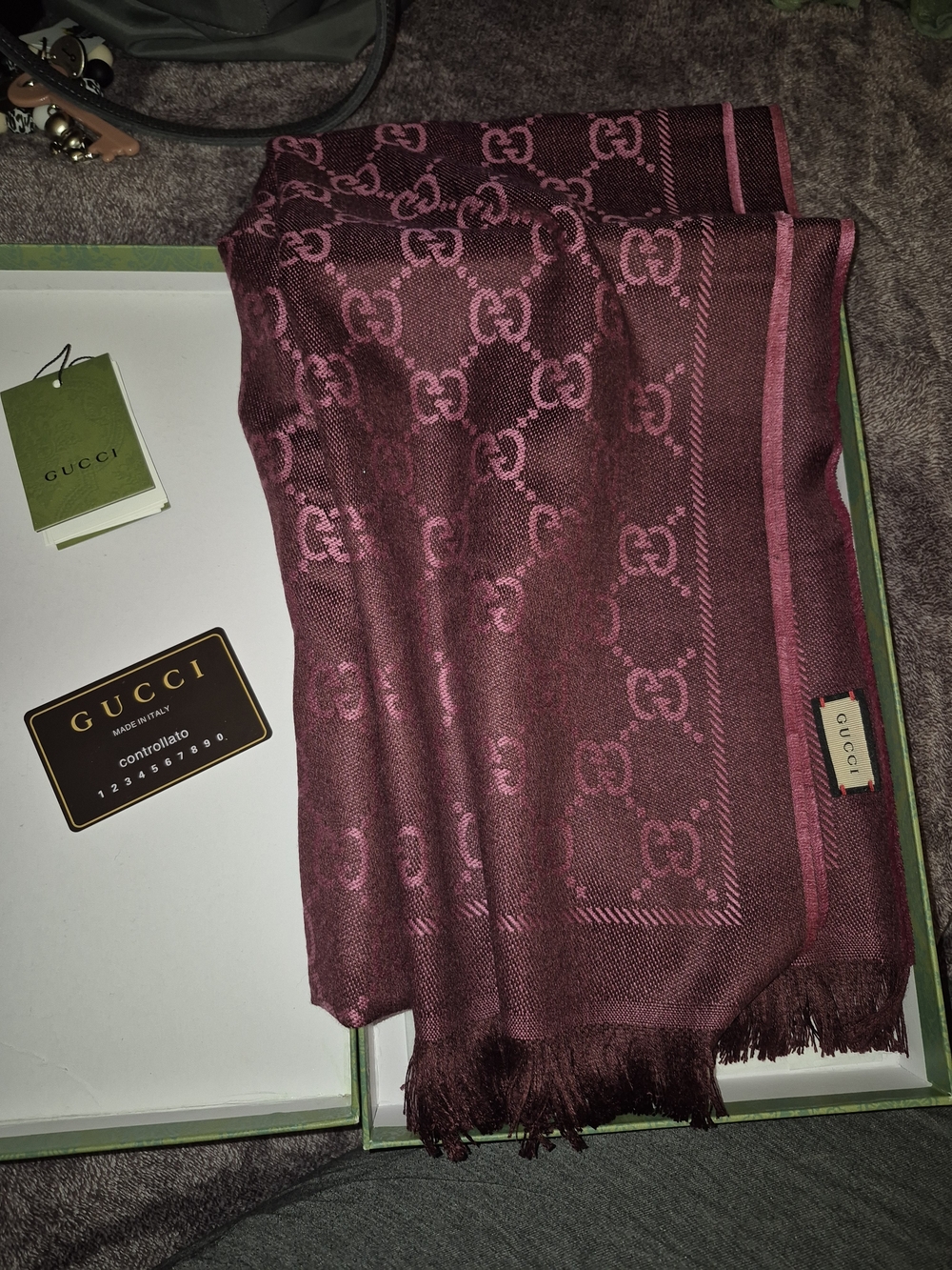 Gucci Women's GG Jacquard Scarf - Burgundy and Pink - Picture 9 of 9